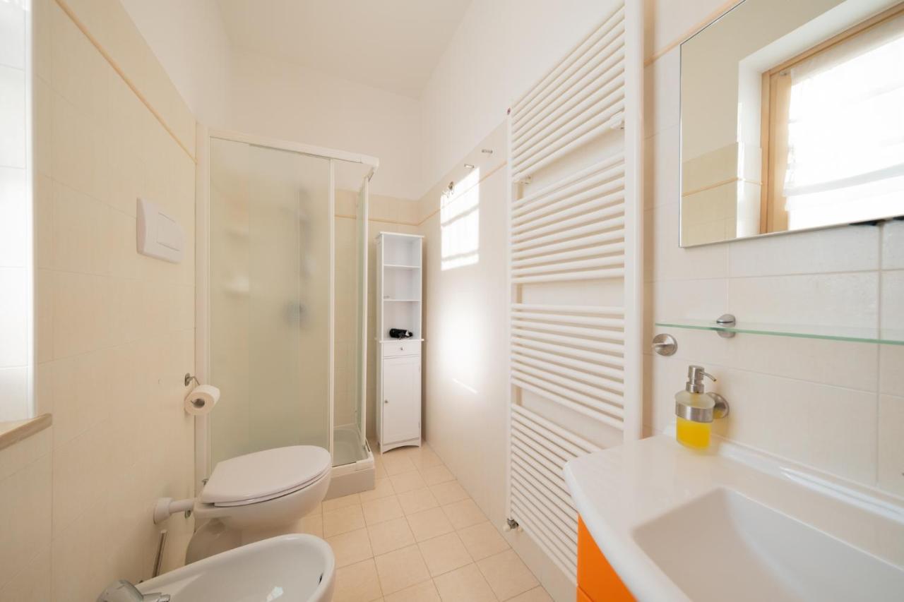Apartmentsgarda - Rosa Chiare Bardolino Extérieur photo